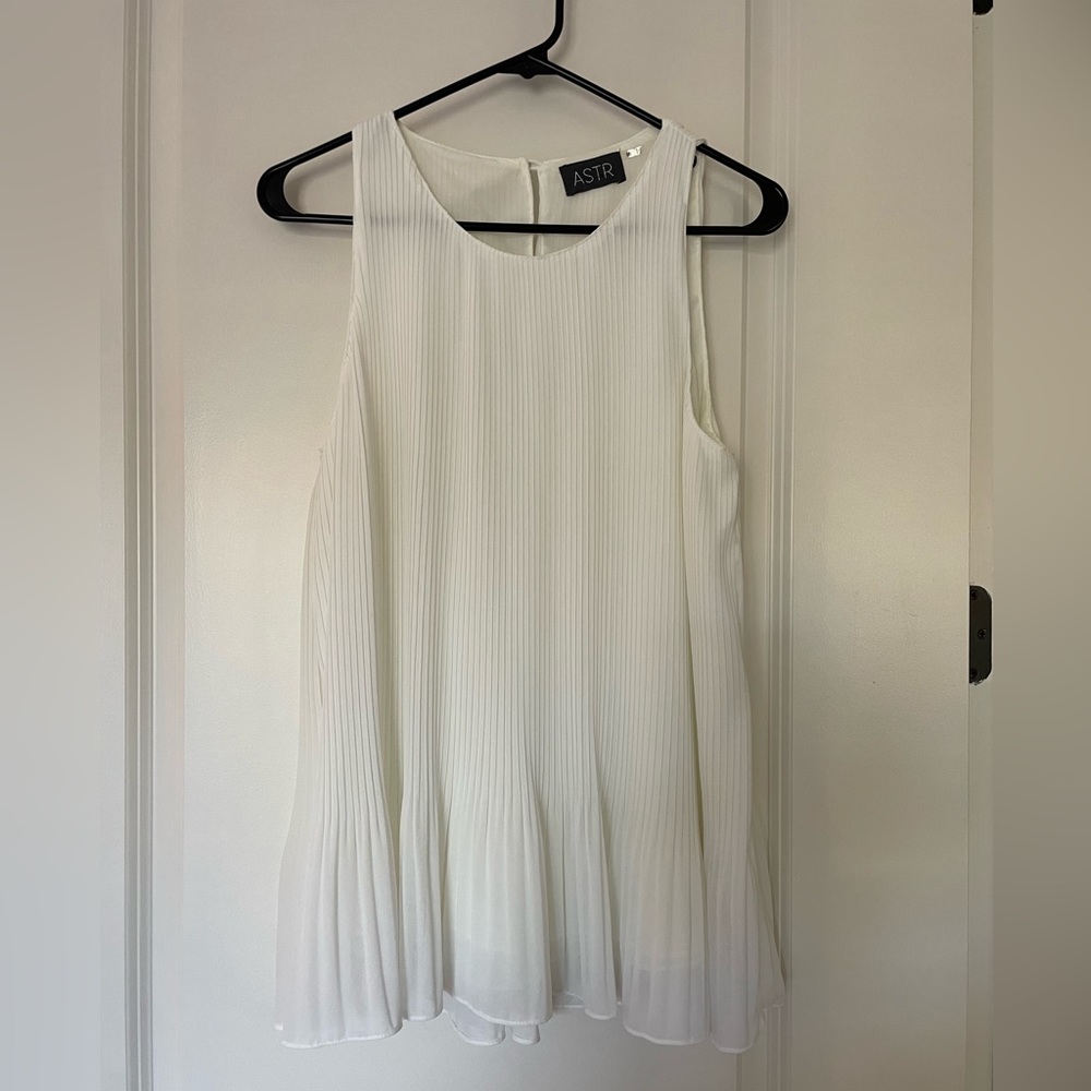 ASTR White Top